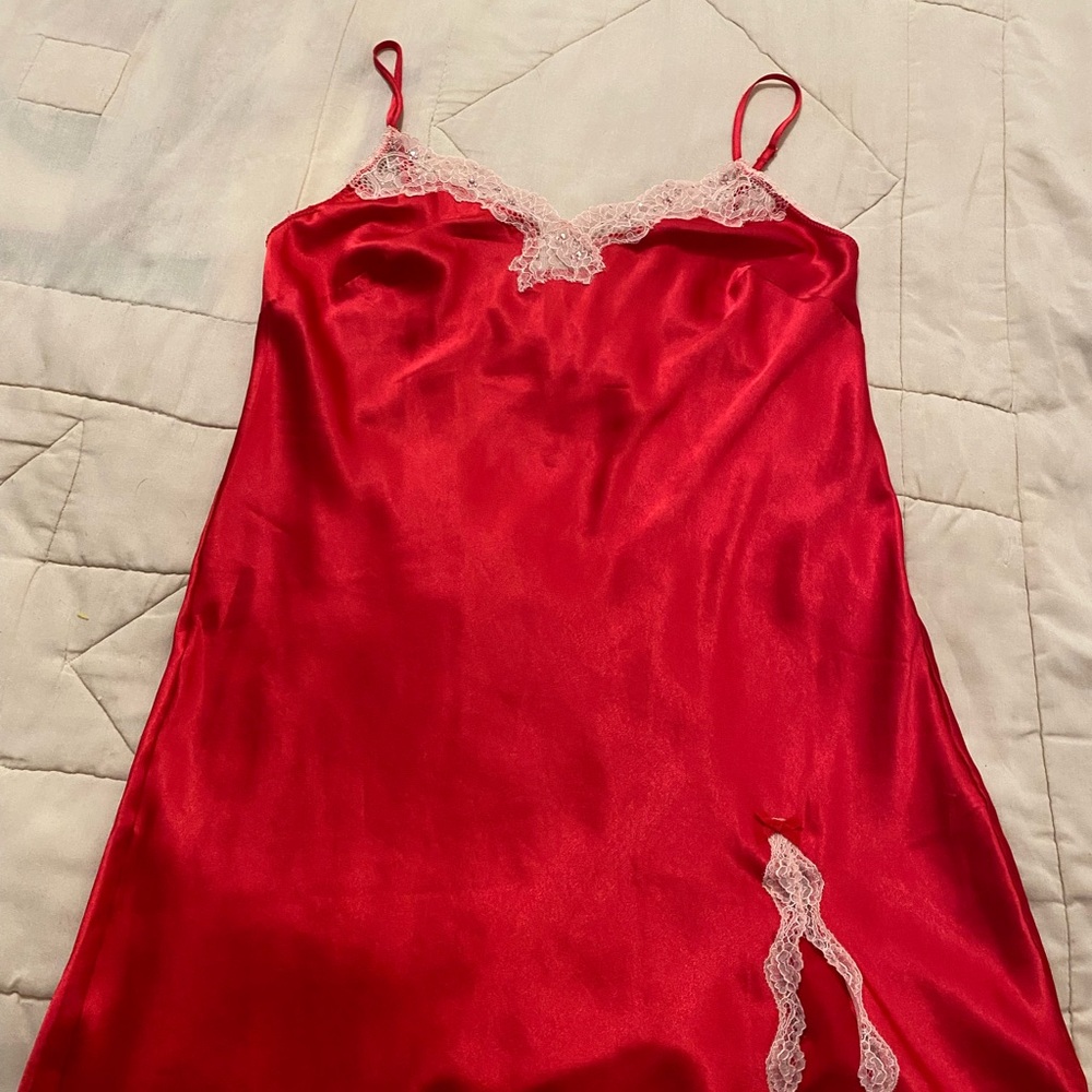 Victoria’s Secret Valentines Slip